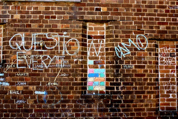 Chalk art at Outpost Project 2011, Cockatoo Island, Sydney, Australia Chalk art at Outpost Project 2011, Cockatoo Island, Sydney, Australia