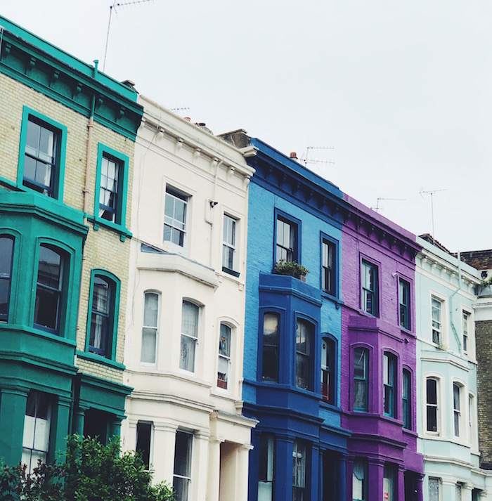 notting hill colorful houses